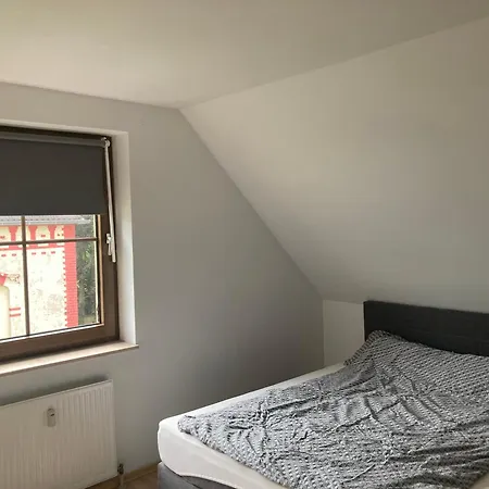 Daire Moderne Und Zentrale Dachgeschosswohnung In Duisburg